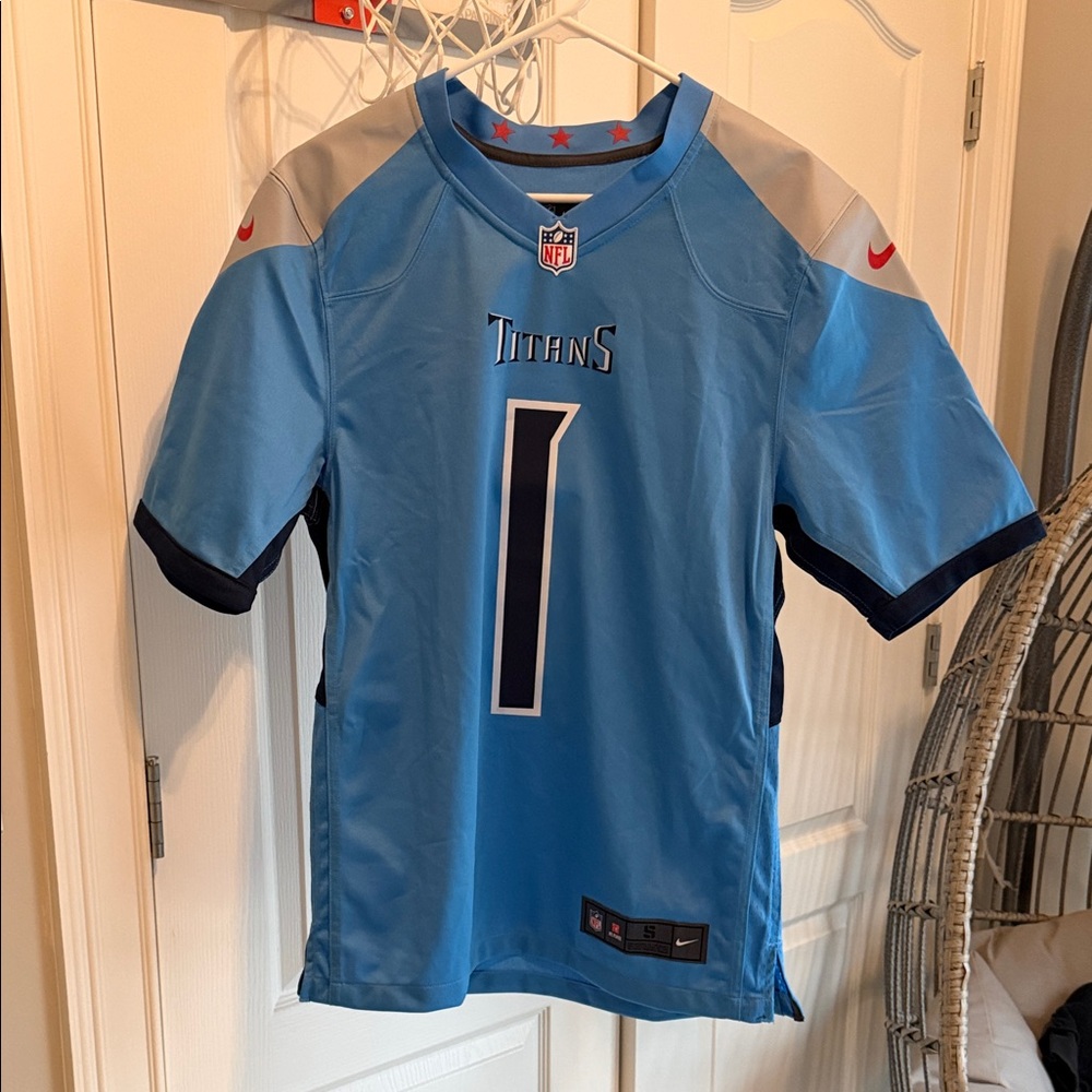 Nike Men’s Small Light Blue Titans Cam Ward Jersey - New with Tags
